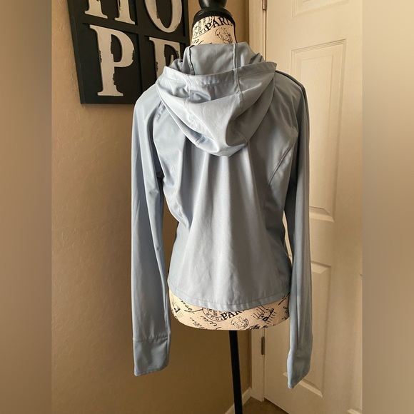 Yogalicious Lux Lightweight Cropped Athletic Hooded Full Zip Up - Light Blue - L - Picture 7 of 13